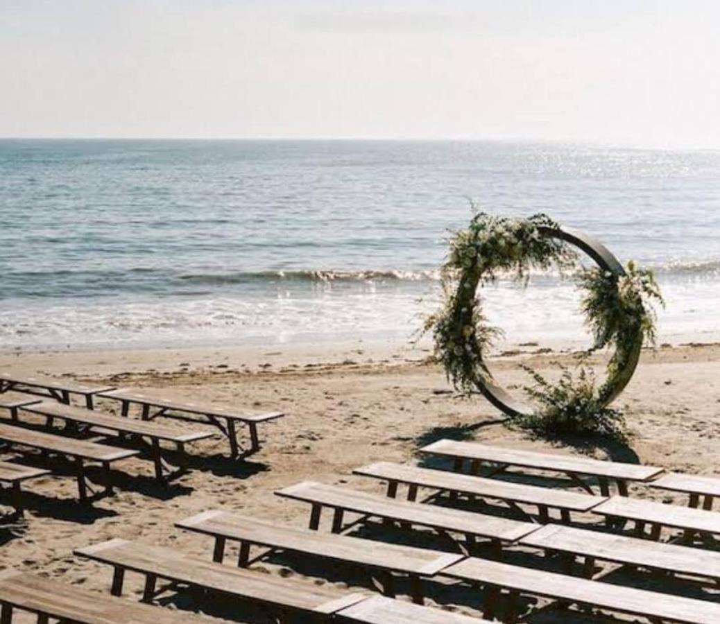 Sinabacan Sunbloom Beachfront Hotel And Restaurant Zambales מראה חיצוני תמונה
