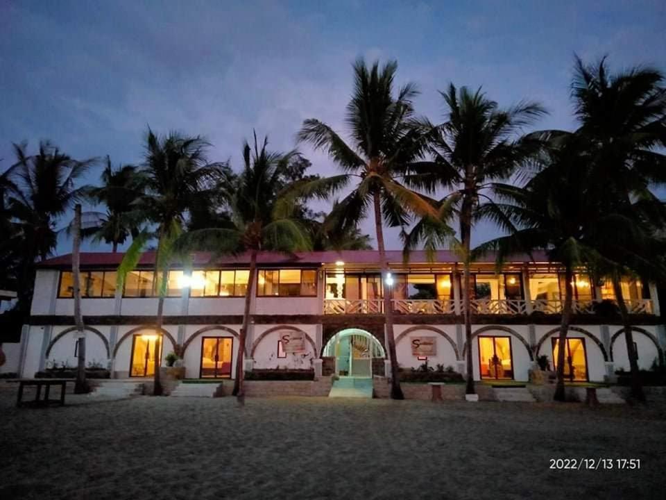 Sinabacan Sunbloom Beachfront Hotel And Restaurant Zambales מראה חיצוני תמונה
